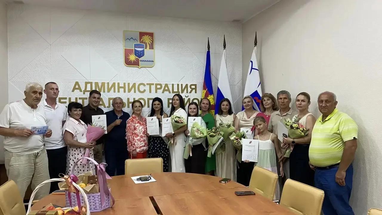 В Сочи состоялось награждение лучших работников физической культуры и спорта
