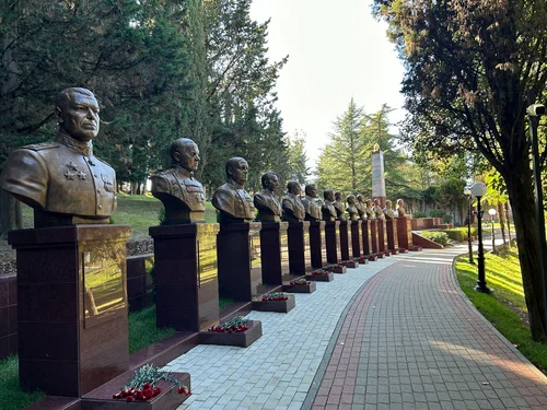Посещение Мемориальных комплексов и памятных мест города Сочи
