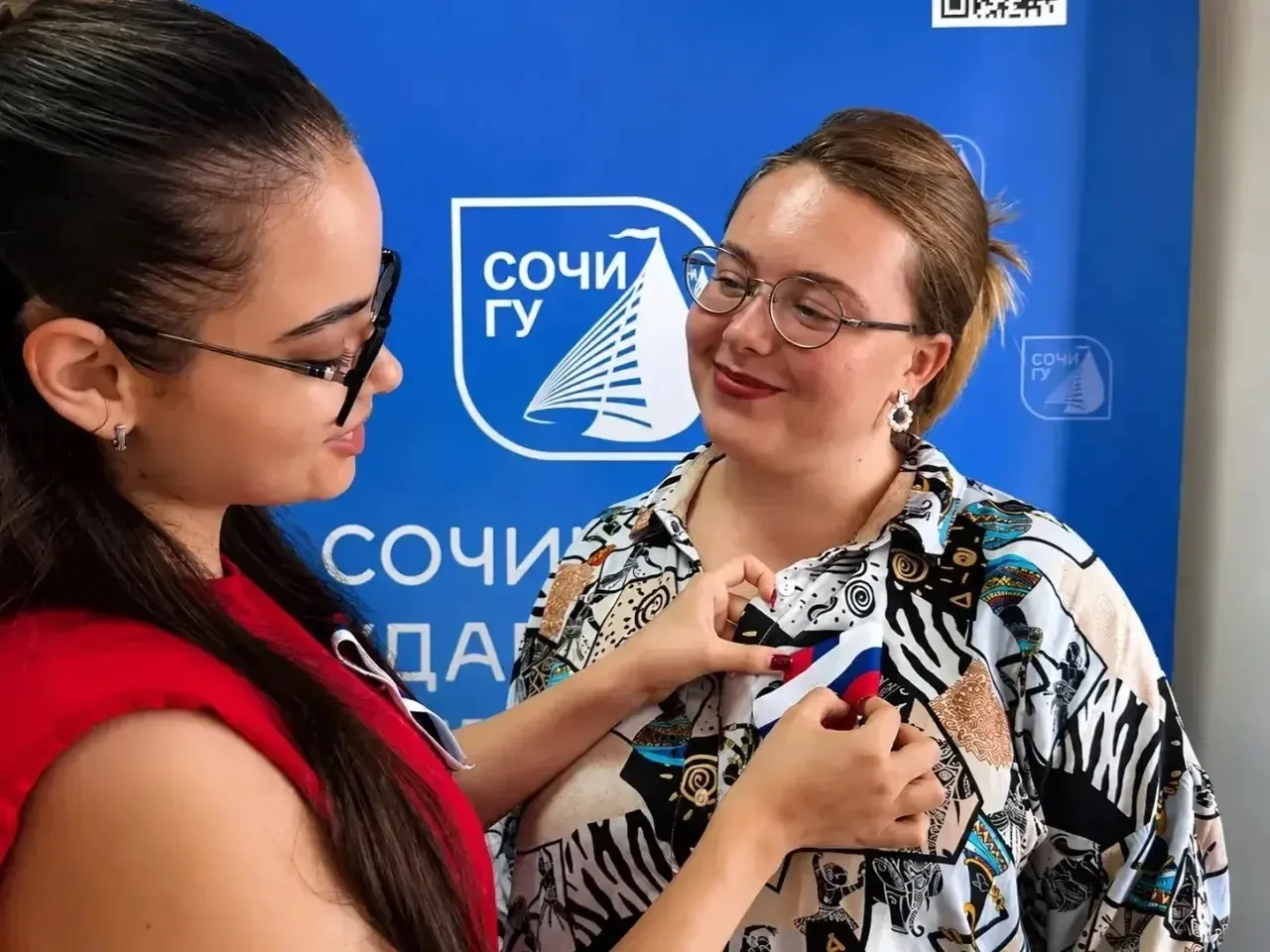 В СочиГУ прошли мероприятия, посвященные Дню Государственного флага Российской Федерации!