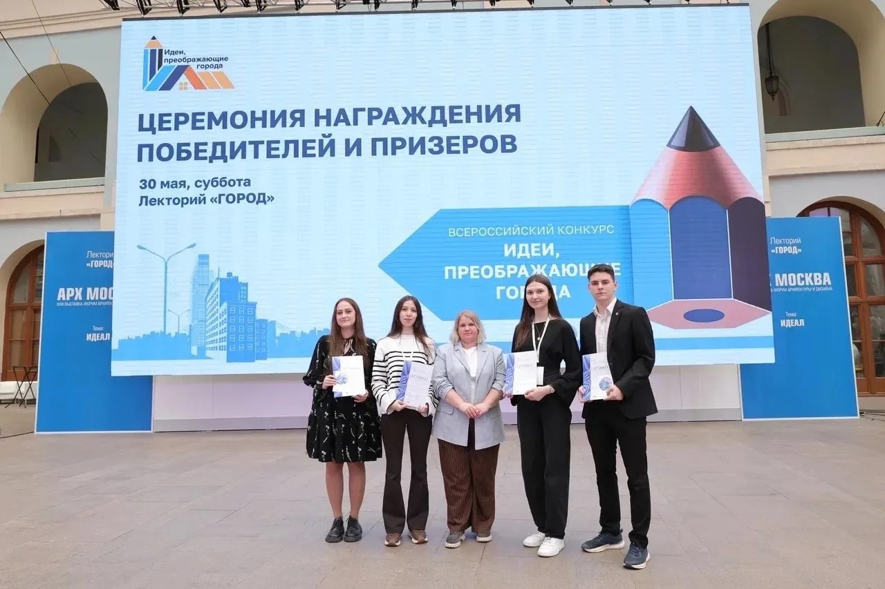 Насыщенное лето наших студентов-архитекторов! 